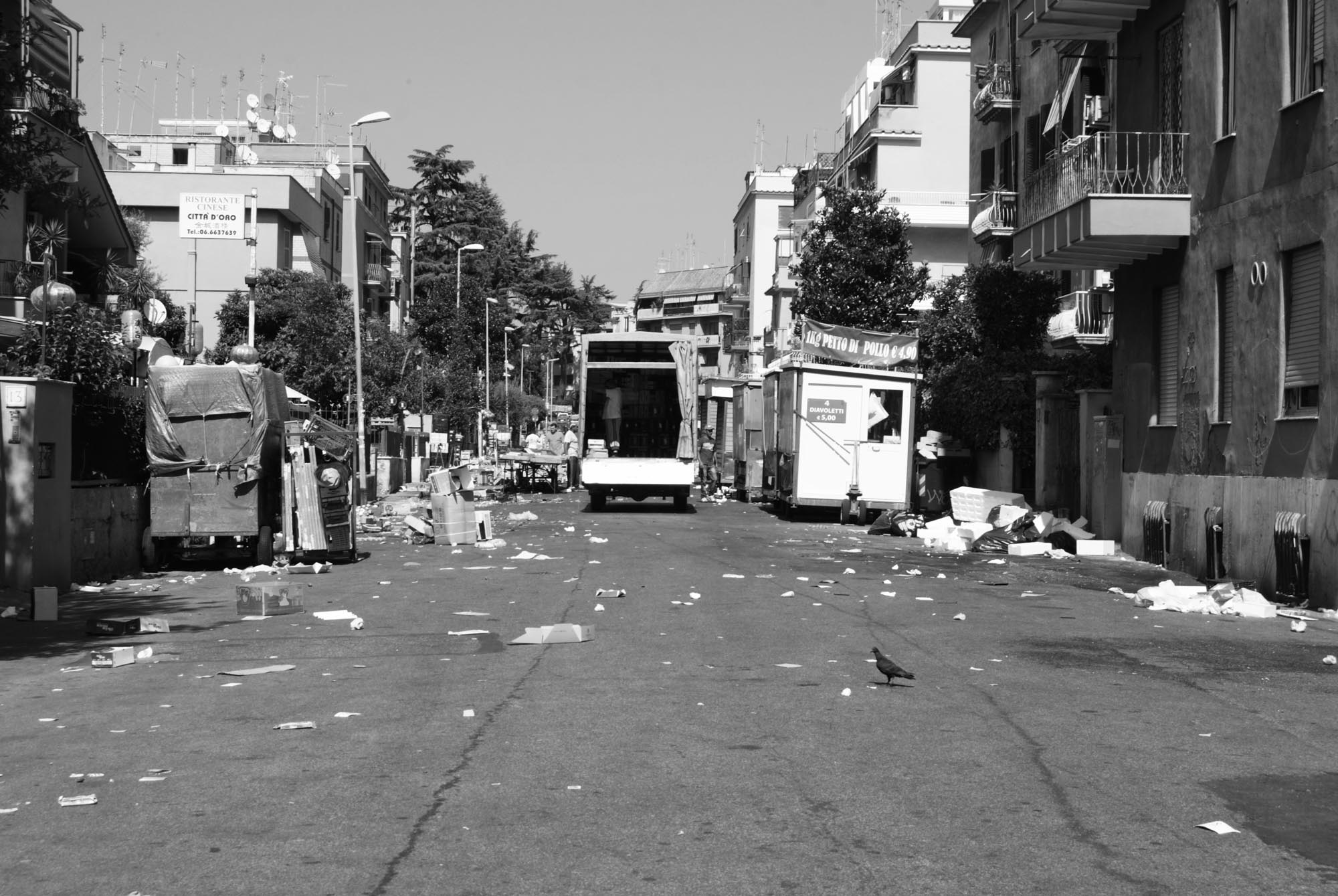 Dreckige Gasse in Rom