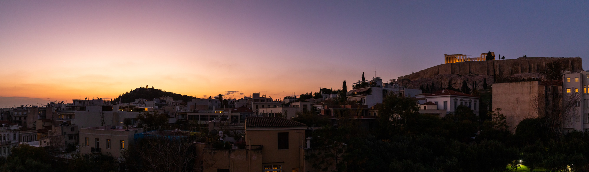 Ein Panorama der Pantheonplattfrom und der Stadt Athen